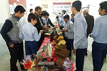 نمایشگاه بازارچه کار آفرینی در دبیرستان پسرانه دوره اول حضرت مجتبی(ع)